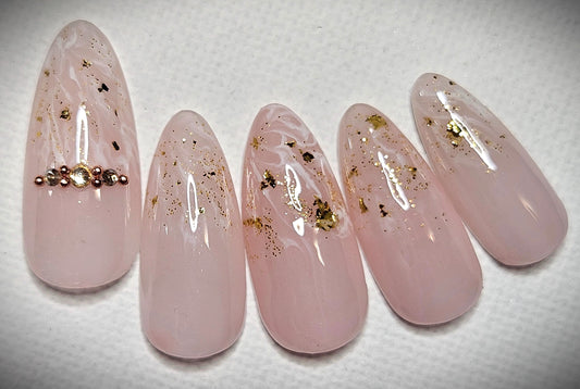 Press-On Nails "CHARLOTTE"