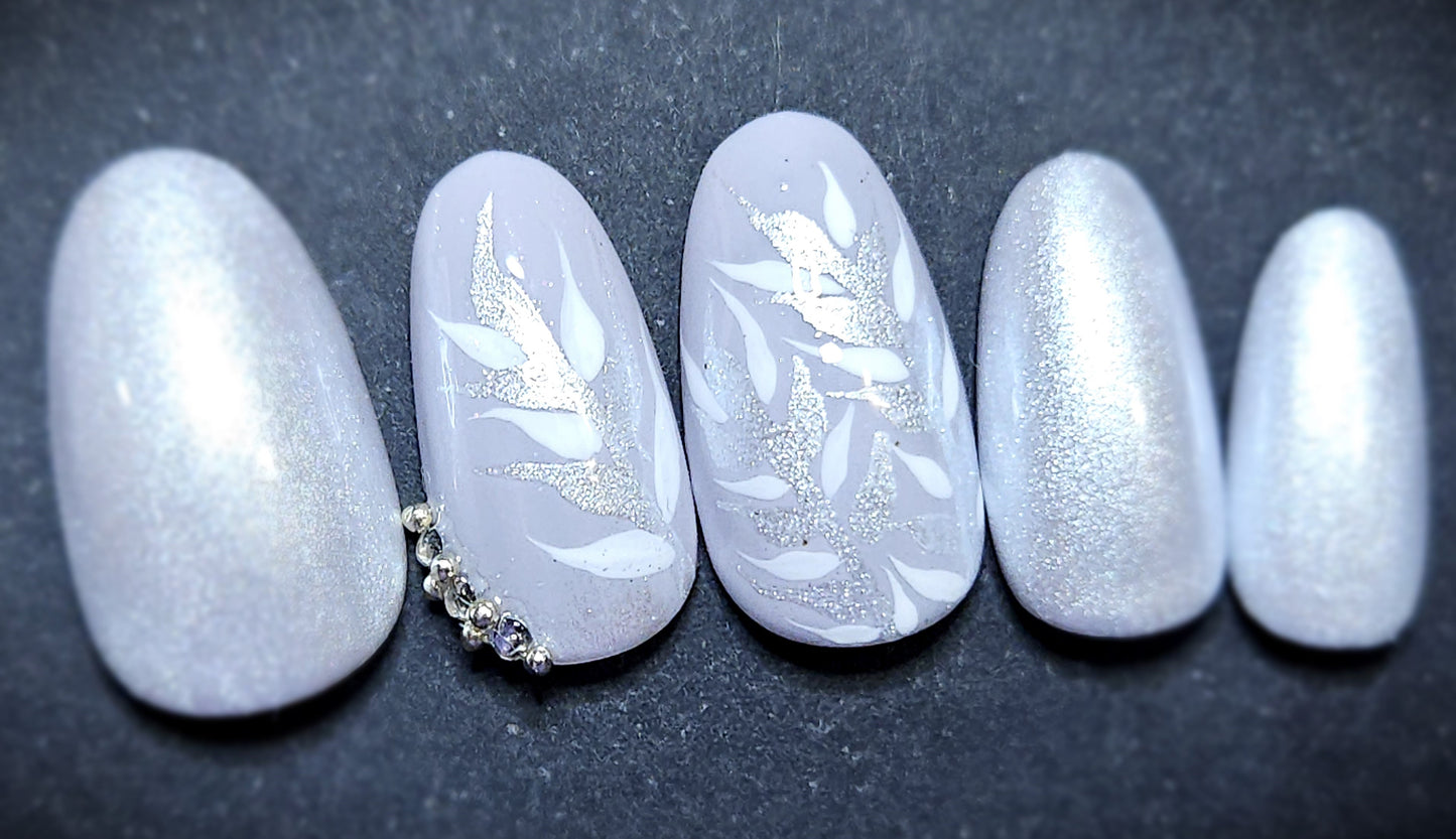 Press-On Nails "ELEANOR"